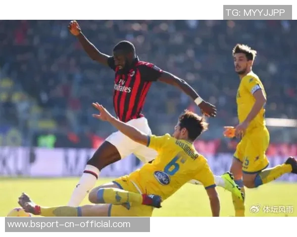 足总杯激战AC米兰与里昂战成平局帽子戏法点燃全场激情