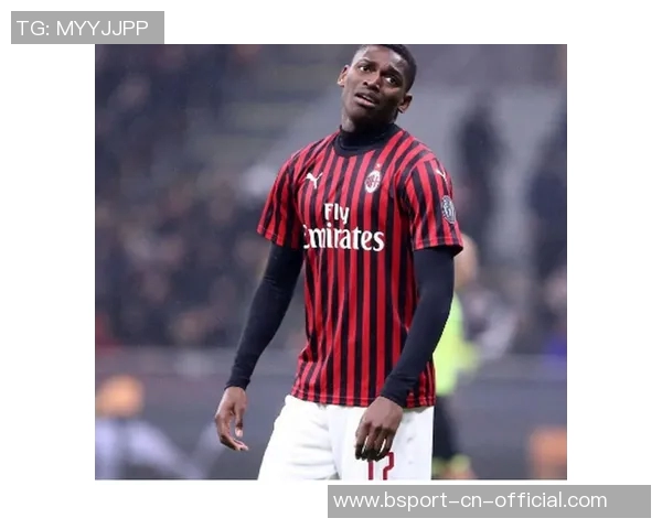 国王杯激战曼城与AC米兰平局红牌事件引发全场热议与数据分析